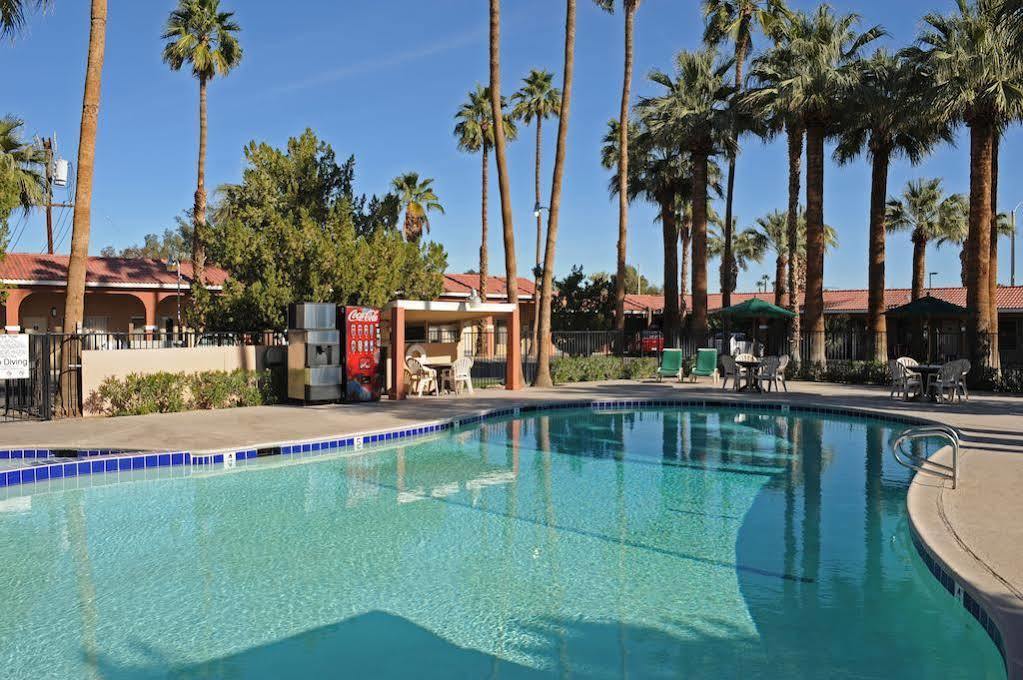 Surestay Hotel By Best Western Blythe Exterior photo